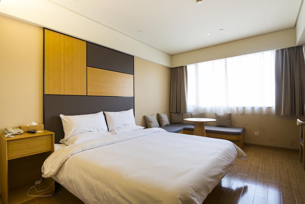 Ji Hotel Chengdu West Hi-Tech Zone Longhu חדר תמונה