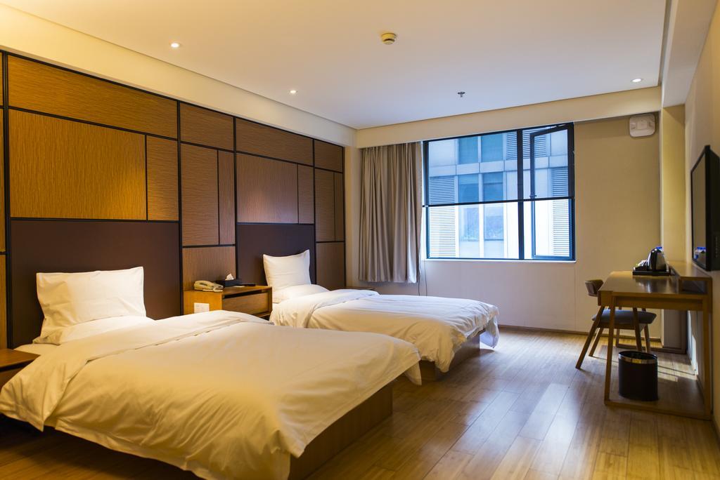 Ji Hotel Chengdu West Hi-Tech Zone Longhu מראה חיצוני תמונה